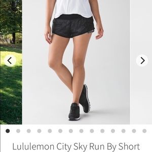 City Sky By Run Shorts